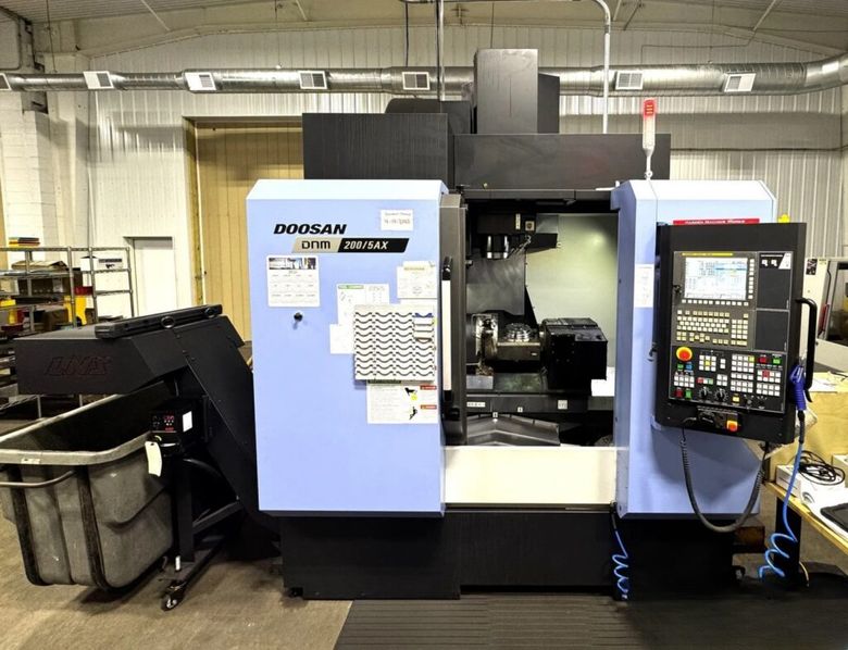 Doosan DNM 200/5AX CNC 5-Axis Vertical Machining Center (2017)