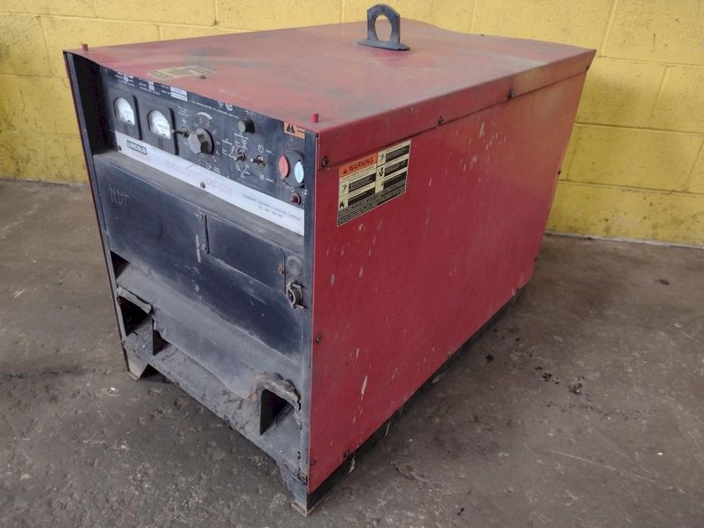 600 AMP LINCOLN IDEALARC DC-600 WELDING POWER SOURCE: STOCK #16686