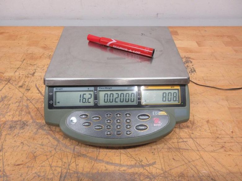 Ohaus EC15 Digital Counting Scale 15000 g Capacity, 11.5" x 9" Platter, with Power Adapter- Auction Item