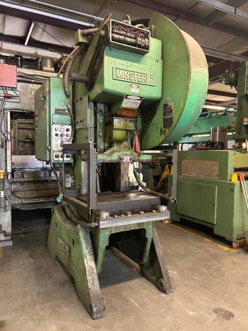 45 Ton OBI Press, Model #5, S/N 5-SS-24215, 5" Stroke, 90 SPM, 2.5" Slide Adj, 11.75" SH, STK# 1597