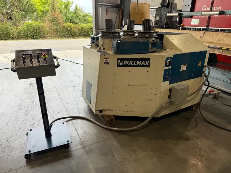 PULLMAX  Z-41  5” x 5” x ½” Hydraulic Angle Roll #7939