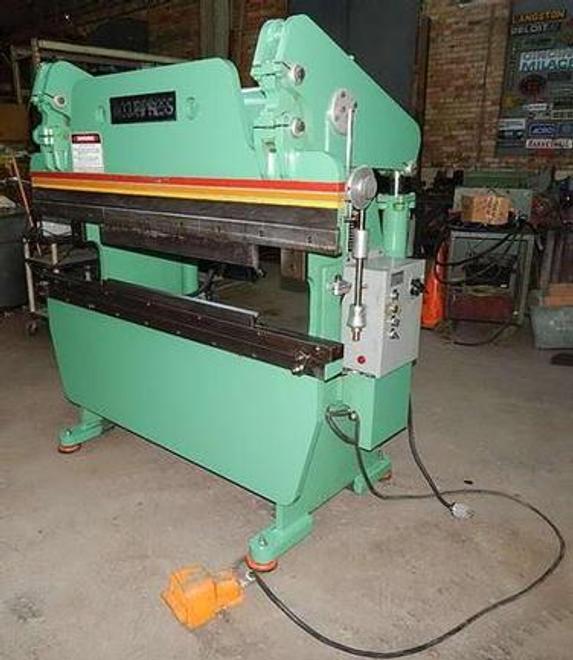 50 Ton Accurpress 750.6 Hydraulic Press Brake, 6'