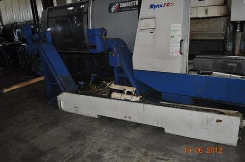Daewoo Mynx 500 Vertical Machining Center