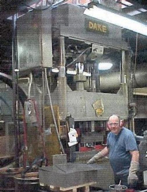 150 Ton Dake 27-677 Hydraulic Press