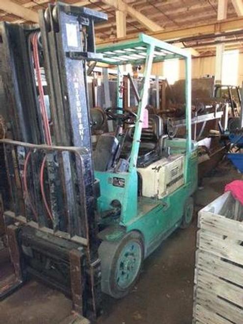5000 Lb. Mitsubishi FGC25 LP Forklift