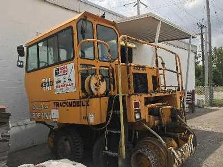 4300 TM Trackmobile