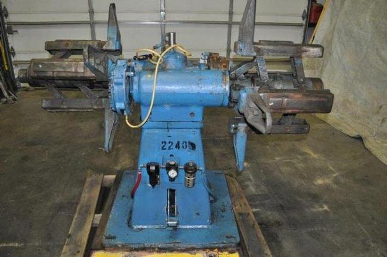 3000 Lb. X 12" Littell Double End Uncoiler