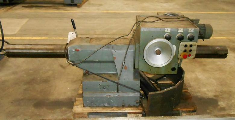 Poreba Boring Tailstock From TR-135B, 5" Bar Diam., 32" Power Quill Stroke Rapid, '81 #29445