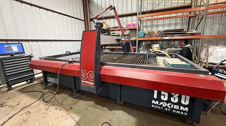Maxiem 1530 5' x 10' Waterjet, Omax 3050 30 HP Variable Frequency Drive Pump, Water Level Control, 2018, Under 1,800 Hours, Setup & Training Available