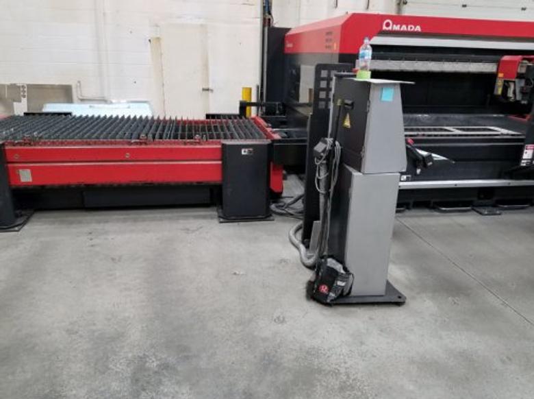 4000 WATT AMADA FO3015MII RI CO2 LASER CUTTING SYSTEM WITH ROTARY INDEX
MFG:2013
APPROX: 14,623 HOURS (AS OF 5/9/19)