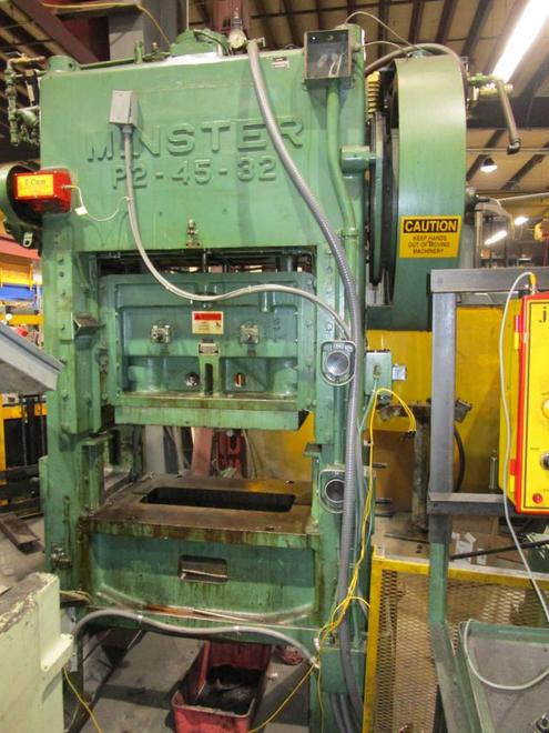 Reconditioned Minster 45 Ton SSDC, Model P2-45-32 Piecemaker, SN 10857, 2" Stroke, 125-250 SPM, 3" Slide Adj, STK# 1301