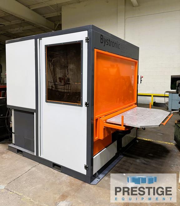 Cloos 6-Axis CNC Welding Robot Micro Cell, New 2022, 400 Amp, Wire Feeder, 2 Position Table, Ref# 43959