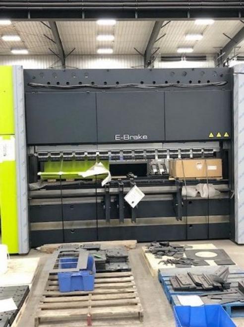 165 TON X 10' DAFAN DARLEY E-BRAKE MODEL:150-3100 ELECTRIC-SERVO
PRESS BRAKE W/EC20 TOUCH SCREEN CNC CONTROL
MFG:2016 - NEW, NEVER USED, SOME COSMETIC DAMAGE ON SIDE