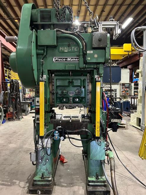 Minster 30 Ton SSDC, Model P2-30-24, S/N 24150, 1" Stroke, 0-500 SPM, 2" Slide Adj, 9.5" SH, STK# 1541