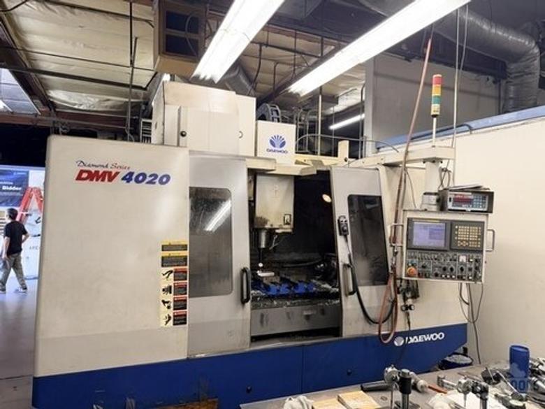 Daewoo DMV 4020 CNC Vertical Machining Center, Fanuc 21-iMB Control, 40” x 20” x 24” Travels, 20 ATC