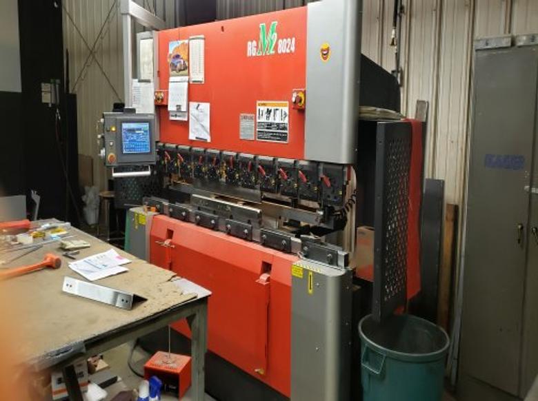 88 TON X 98.64" AMADA "UP-ACTING" RG M2 8024 PRESS BRAKE
MFG:2010