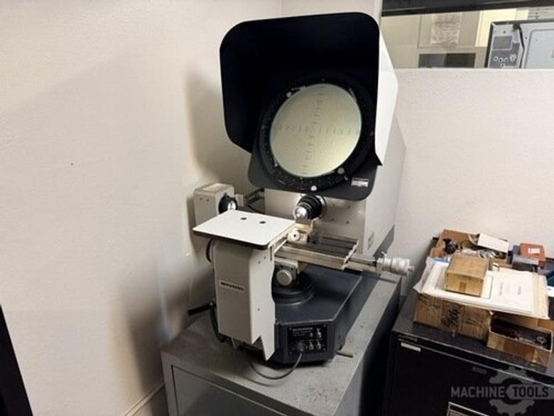 Mitutoyo PH-350 Optical Comparator