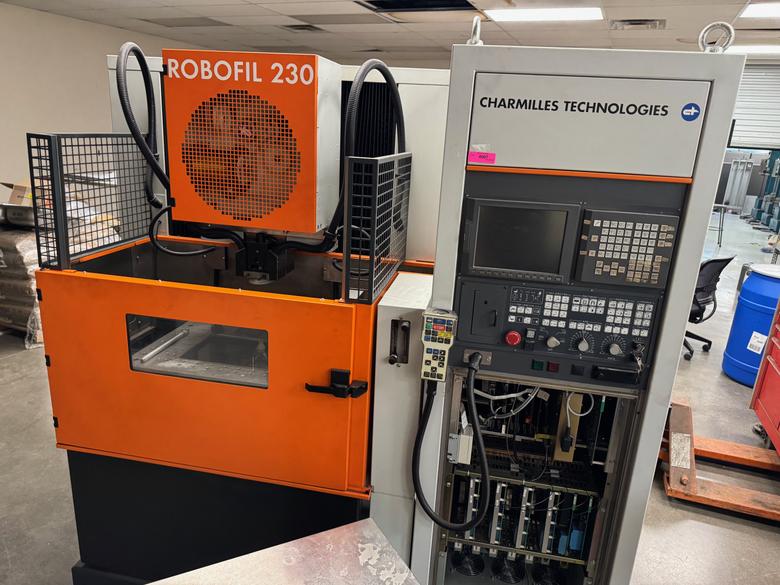 Charmilles Robofil 230F Wire EDM
- New in 2001
- Fanuc 18i Control
- Submerged Machining
- Auto Wire Threading