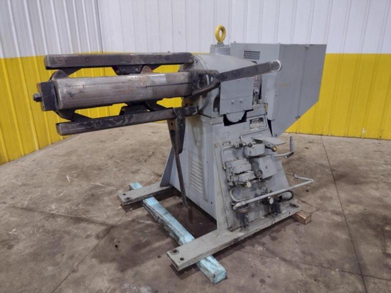 10,000 LBS X 30" LITTELL MODEL #9030 AUTOMATIC CENTERING PULL OFF UNCOILER COIL REEL: YOBRO #25440