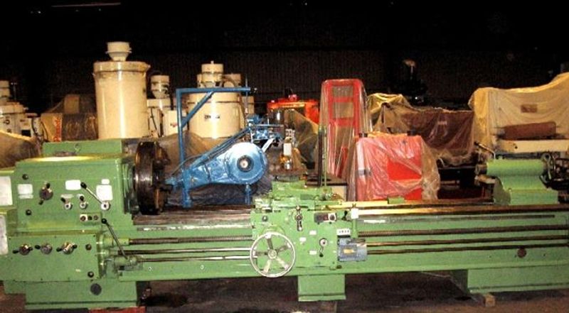 Specifications: Model    1M63N  (1991) Swing over the bed  27.56” Swing over the carriage 13.78” Cross slide travel     15” Center distance       118” Chuck                    24” 4-jaw with a 6” bore,                             2-piece top jaw Spi