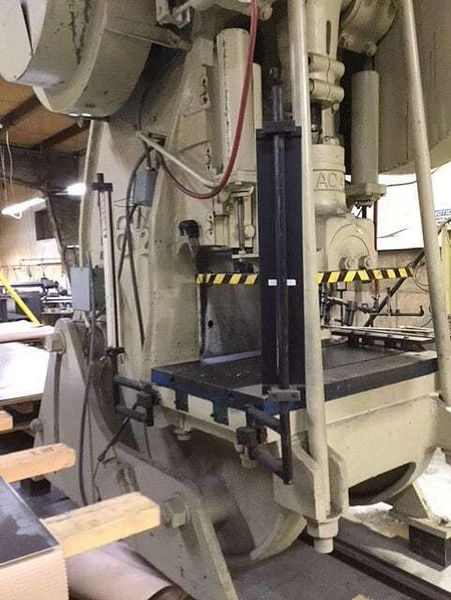 1700 STROKES PER HOUR, LIGHT CURTAINS, WINTRESS SYSTEM, CONTROL PANEL