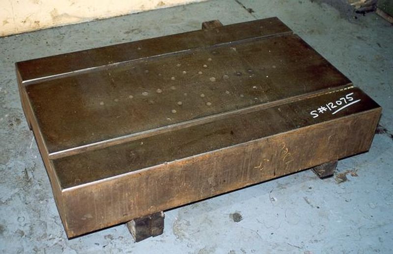 44' X 28' T SLOTTED PLATE:  STOCK #12075