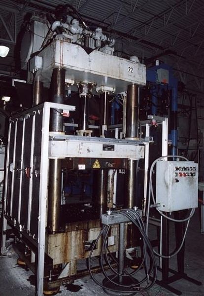 60 TON MODERN 4-POST DOWNMOVING HYDRAULIC PRESS: STOCK #50290