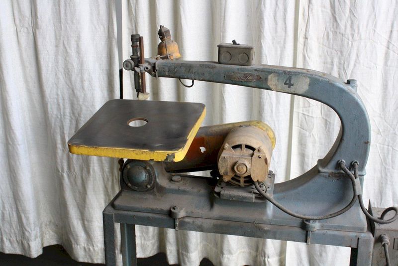 24' DELTA JIG SAW: STOCK #65431