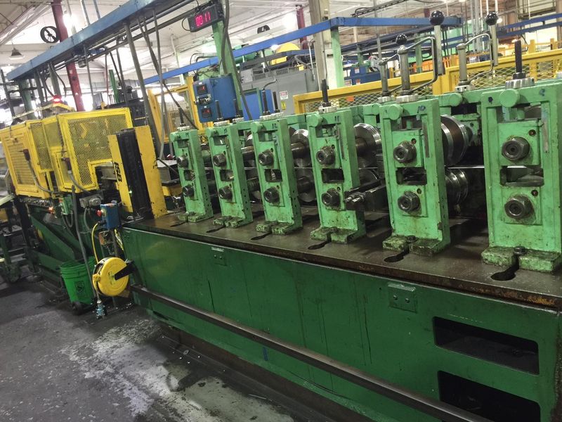 6 STAND X 1.5' YODER ROLLFORMER BASE: STOCK #66494