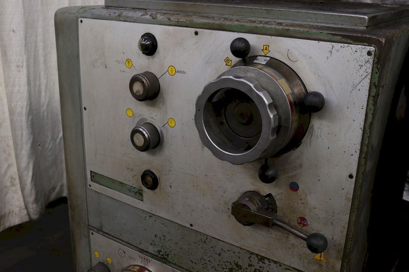 31" X 100" SUMMIT GAP BED ENGINE LATHE: STOCK #73317