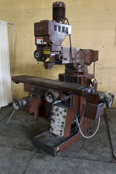 4HP INDUMA MODEL #4SA RAM TYPE VERTICAL MILL: STOCK #73329