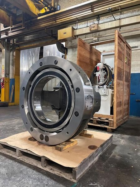 New, 45” Rohm Hydraulic Indexing Chuck with Hydraulic Power Unit