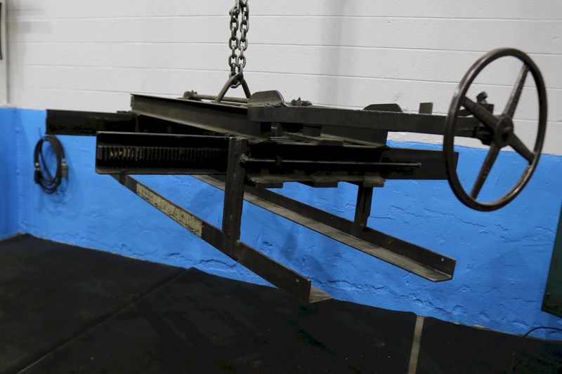 6000 LB MAN SAVER ADJUSTABLE WIDTH SHEET LIFTER: STOCK #73793
