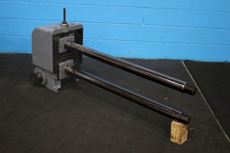 2-1/2" YODER GEAR BOX: STOCK #73534