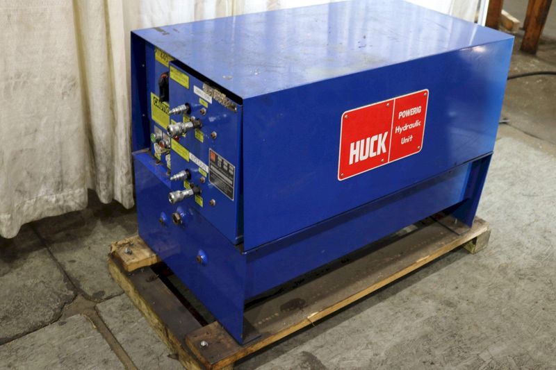 HUCK MODEL #918 POWERRIG HYDRAULIC UNIT WITH GUNS: STOCK #73301
