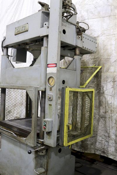 75 TON DAKE 4 POST HYDRAULIC PRESS: STOCK #72929