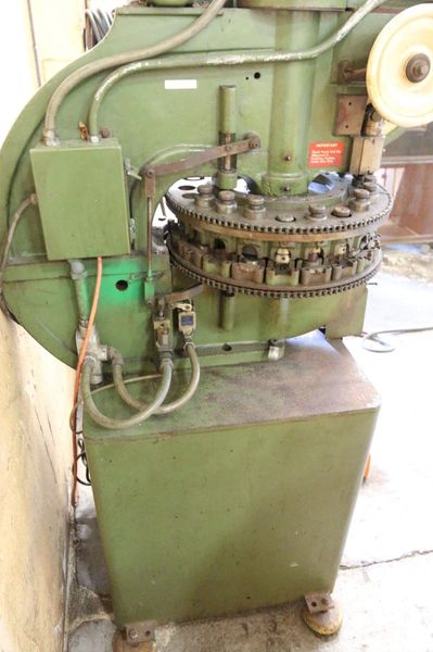 DIACRO MODEL 18 TURRET PUNCH PRESS: STOCK #70458