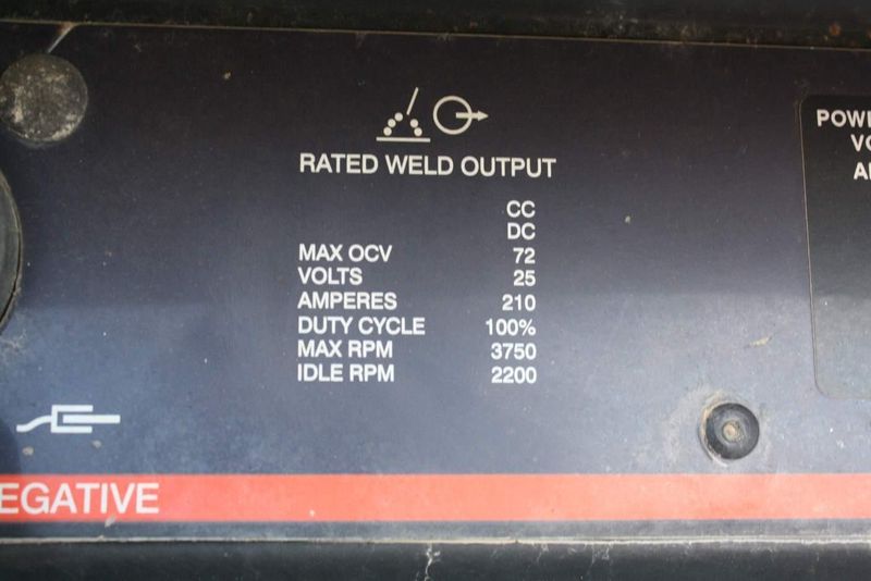 HOBART MODEL #8500 PORTABLE WELDER & GENERATOR: STOCK 67307