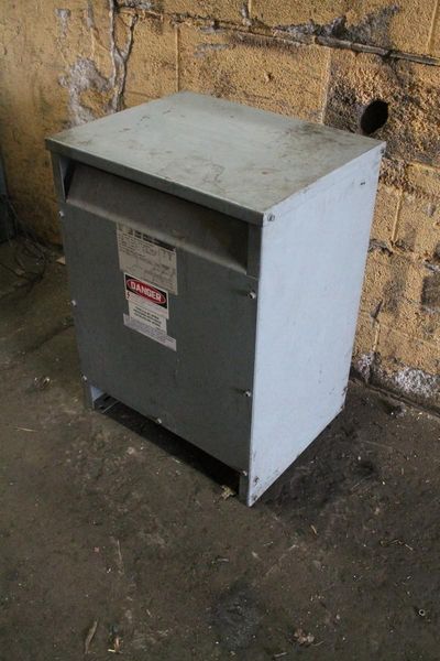 15 KVA SQUARE D TRANSFORMER: STOCK #65872