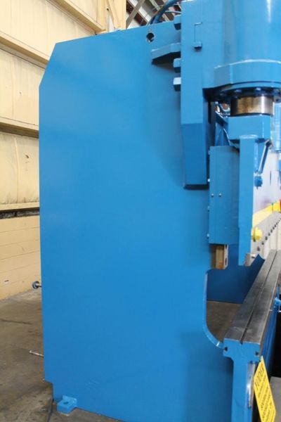 300 TON X 12' PACIFIC HYRAULIC PRESS BRAKE: STOCK #61922