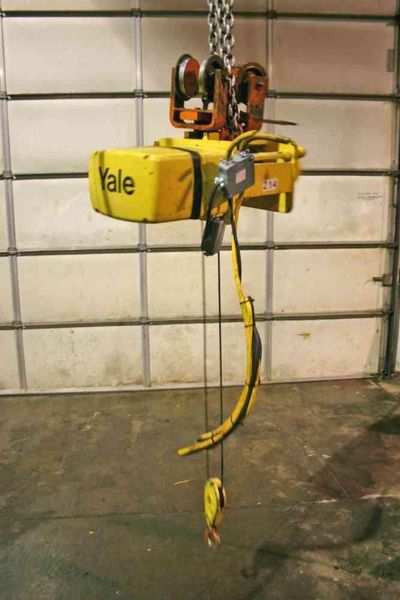 1 TON YALE ELECTRIC CABLE TYPE HOIST: STOCK #50132