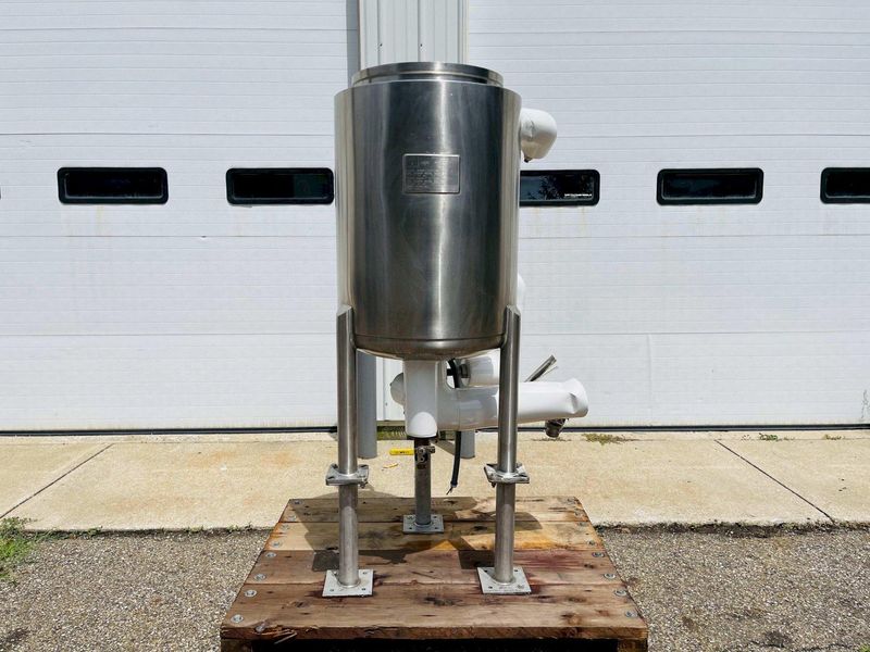 Martin Petersen Co. 33 Gallon Stainless Steel Jacketed Mix Tank