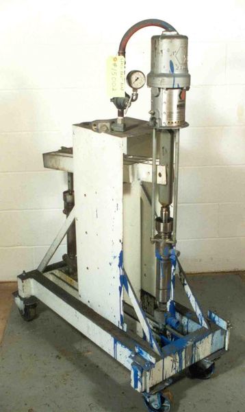 4.62 GPM GRACO 'MONARK' PNEUMATIC PAINT PUMP:  STOCK #15002