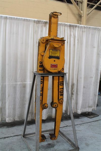 10 TON C & F MOTORIZED COIL LIFTER : STOCK #61534