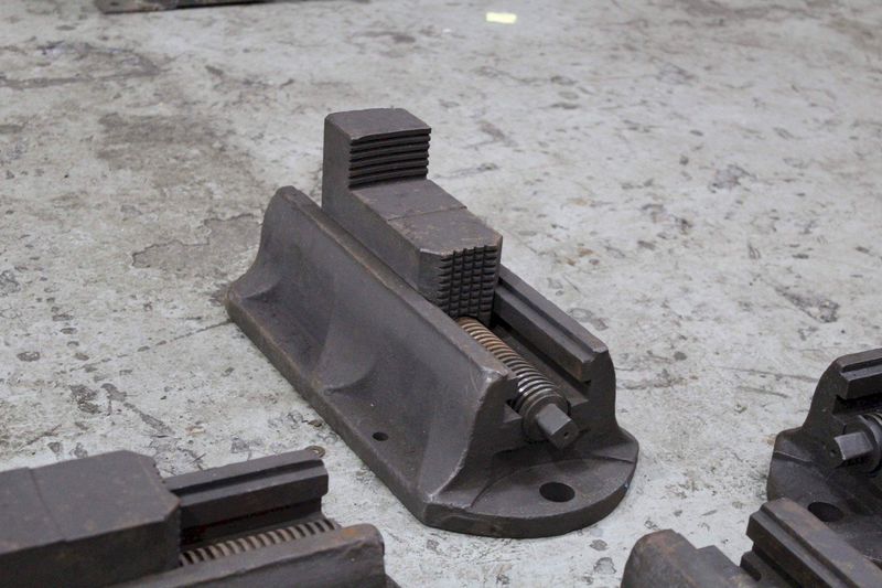 7-1/2' X 3' CHUCK JAWS: STOCK 71202
