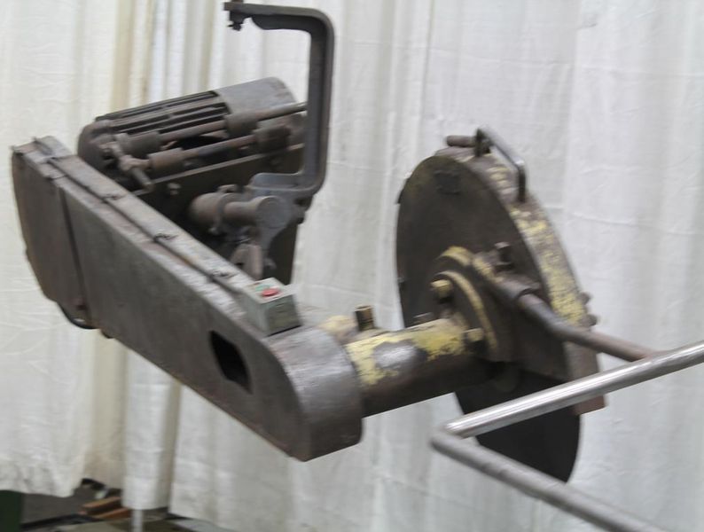 20' FOX MODEL #1095 SWING TYPE SAW: STOCK #63417
