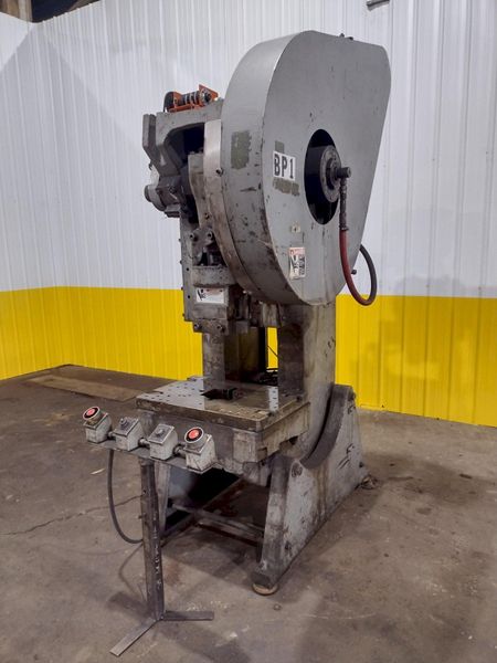 56 TON MINSTER #6 OBI PRESS, 4" STROKE: STOCK #19001