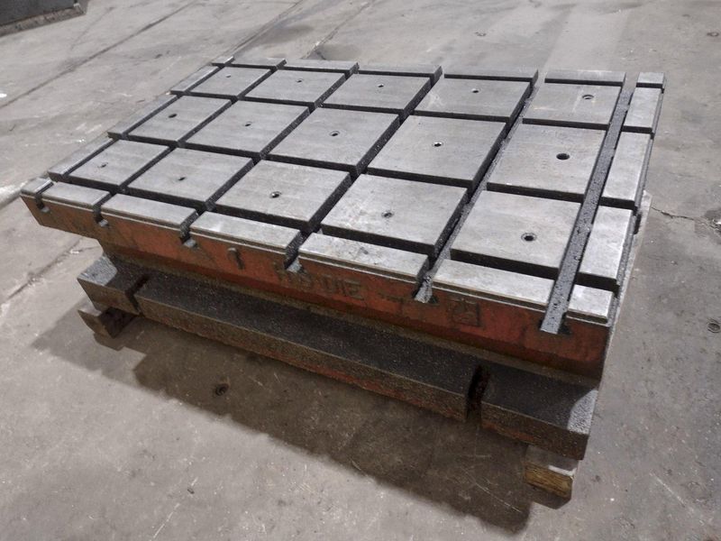 51" X 31" X 14 1/2" T-SLOTTED LAYOUT RISER TABLE / FLOOR PLATE: STOCK #19755