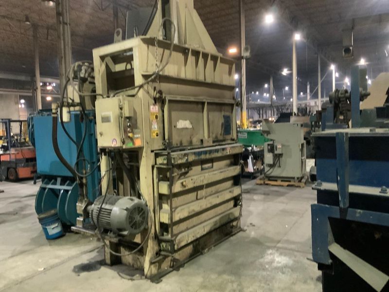 SELMA VERTICAL INDUSTRIAL BALER: STOCK #18088