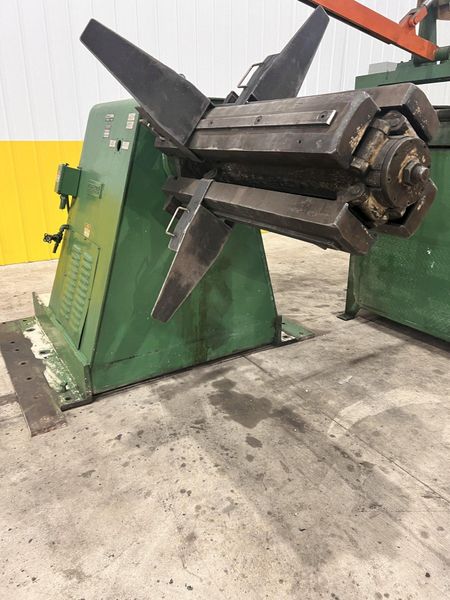 12,000 LBS X 30" PERFECTO MODEL #30-HD-SB PULL OFF UNCOILER COIL REEL: STOCK #21648